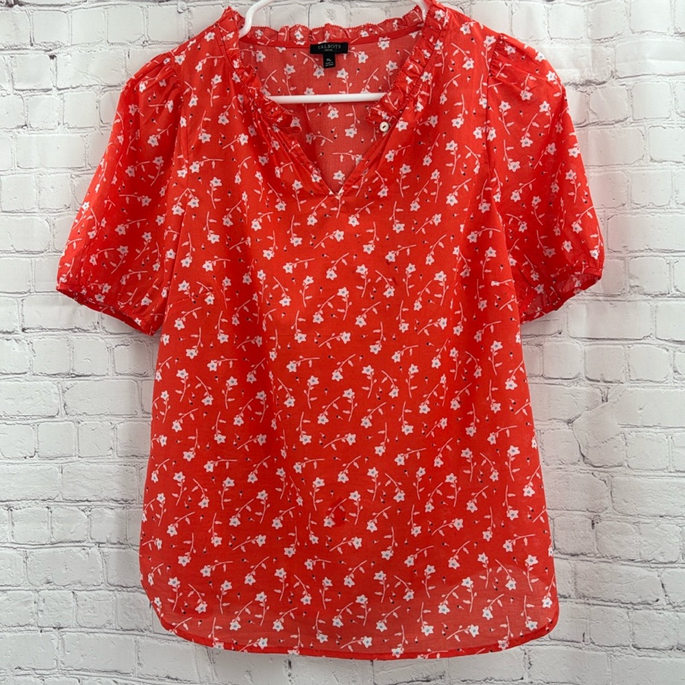 Talbots Petite medium Short sleeve 100% cotton.